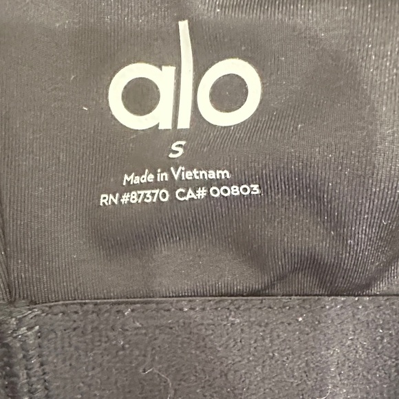 Alo bra tank - Picture 3 of 5
